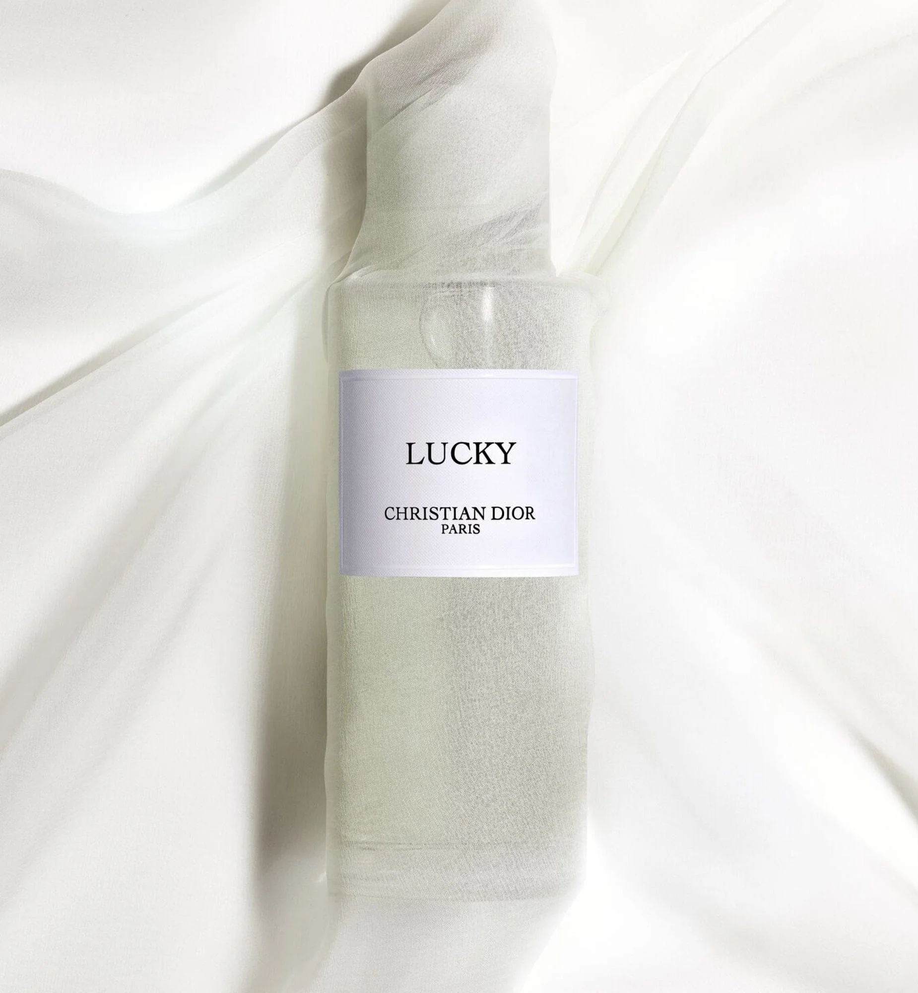 LUCKY - Image 6